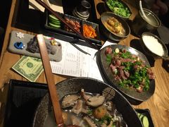 -俏湘私房菜(国贸店)