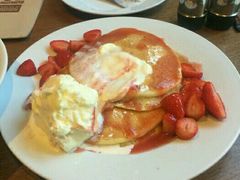 -Pancakes on the rocks(Darling Harbour)