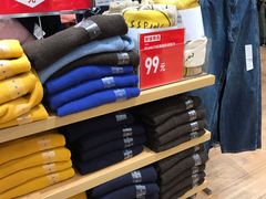 -优衣库(东莞东城万达广场店)