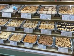 -上海哈尔滨食品厂(浦商百货昌里店)