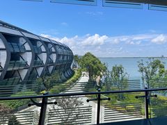-上海滴水湖皇冠假日酒店