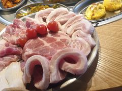 -八色五花肉(新村2号店)