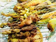 -清真磊磊烧烤老店(饮虎池街34号店)