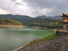 -孔雀湖生态旅游区