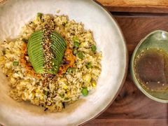牛油果拌饭-小食院简餐厅