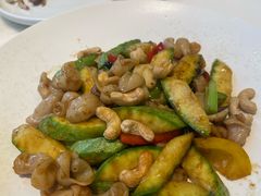 -港丽餐厅(高德置地店)