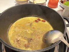 -汤宴·参须肚包鸡(南京路店)