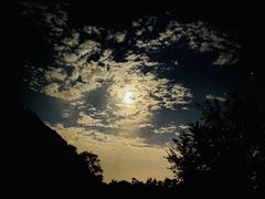 -蟒山国家森林公园天池停车场