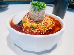 -本来精品川菜(嘉里中心店)