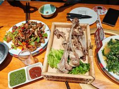 -一群羊手扒肉·火锅·早茶(远东公寓店)