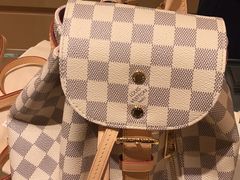 -卡迪威百货