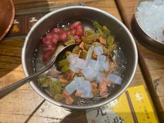 -成都你六姐·牛肉冒菜(城市集市合生汇店)