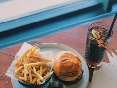 经典牛肉汉堡-Cooking Man(中懋天地店)