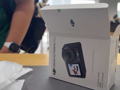 -DJI大疆(深圳华强北曼哈授权体验店)