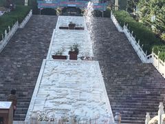 -鸡鸣山旅游风景区