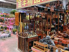 -花鸟鱼虫鲜花绿植市场(玉泉路店)