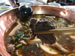 -朝伟清真铜瓢牛肉馆(三十年老·店)