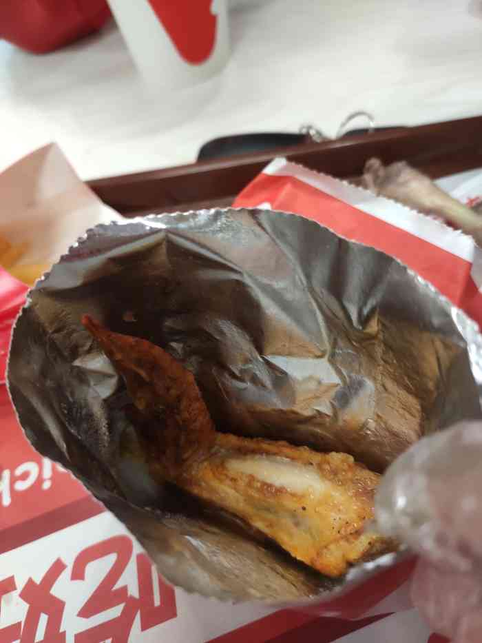 华莱士(番禺大夫山店)-"93今天好天气,过来大夫山啦,顺路经过华.