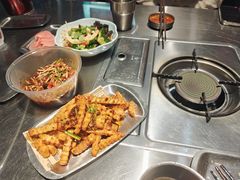 -马路牙子烧烤音乐酒馆(望京店)