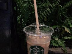 -星巴克臻选(杭州嘉里中心1F店)