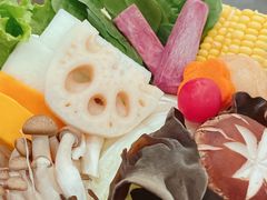 -湊湊火锅·茶憩(打浦桥日月光店)