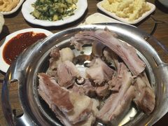 -蒙亨·手把肉·蒙古包文化主题餐厅(天恒广场店)