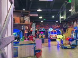 -卡通尼·Safari非洲探索乐园·生日会(金桥国际商业广场店)