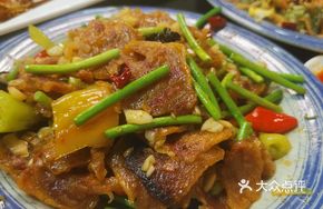 Stir-fried Rolled Tofu Skin