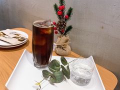 -ZING COFFEE 镜咖啡