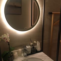 -苑苑vbeauty科技美容SPA