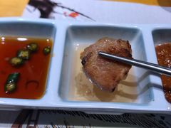 猪颈肉-唯成•韩国炭火烤肉 유성고기