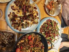 -满盆红龙虾(开发区店)