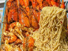 -三妹小龙虾·黄油蟹(华侨城总店)