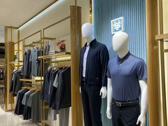 -王府井百货熙地港店
