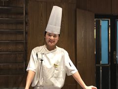 -雅玛花式铁板烧(国宏宾馆店)