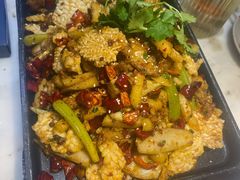 -大城小院饭店(博隆广场虹桥店)