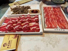 -羊家胡同·龙虾烧烤火锅(龙汇路店)