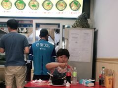 -春艳砂锅居(新玛特店)