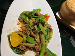 安格斯牛肉炒芥兰-炳胜品味(海印总店)