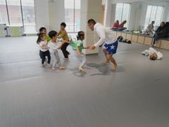 -EFL巴西柔术·综合格斗·泰拳·少儿体能训练(虹桥德必馆)