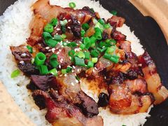 腊肠腊肉煲仔饭-红星光发煲仔饭(大石街店)