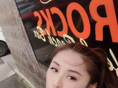 -12 Rocks Beach Bar Cafe