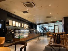 -星巴克臻选(莘庄仲盛店)