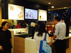 -麦当劳(杭州西湖银泰百货店)