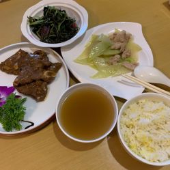 -喜喜·全套房月子会所(罗宾森广场店)