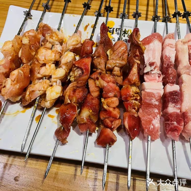 朝鲜族烧烤就在海岸城