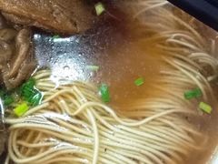 -老西白点心店