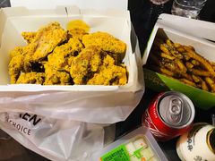 -BHC炸鸡(明洞总店)
