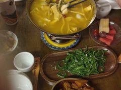 -隔壁老王·家常云南菜(花巷店)