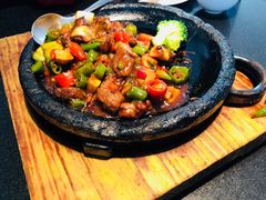 石锅蘑菇牛仔粒-鹿港小镇(霄云店)